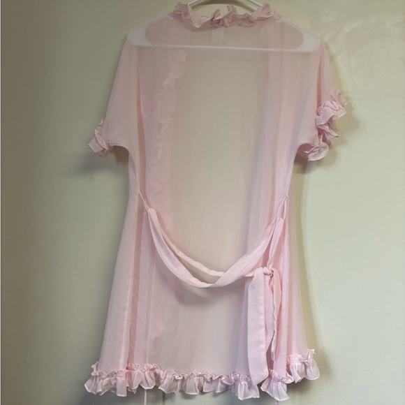 In Bloom - Adorable Sheer Pink Ruffle Robe - Picture 4 of 4